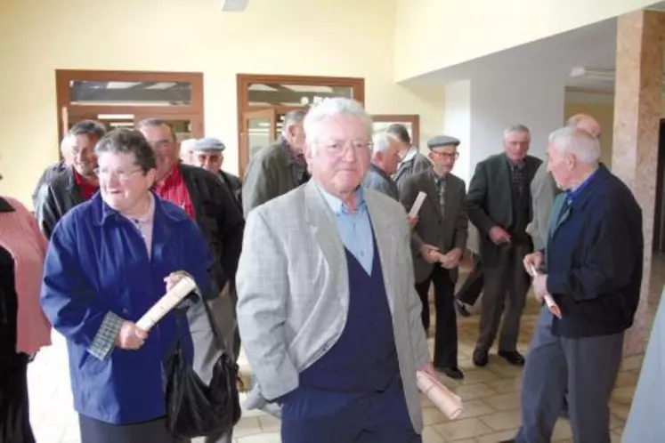 La section des anciens exploitants de la FDSEA a tenu son assemblée générale à Roannes Saint-Mary.