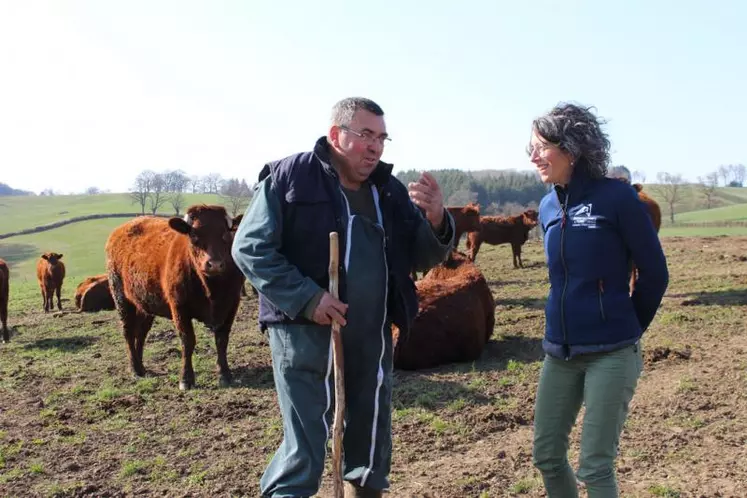 Alain Cantuel est accompagné par Mathilde Bonestebe, ingénieur du réseau Références.