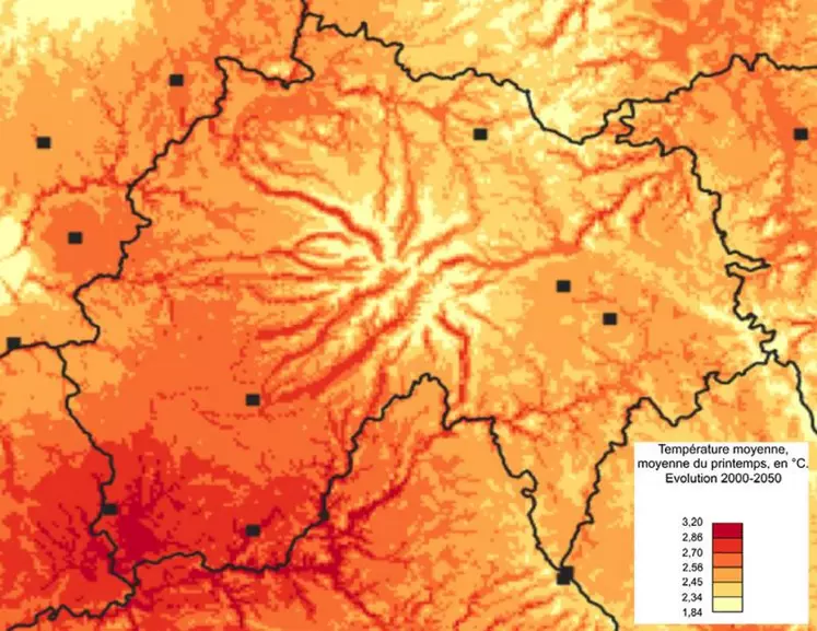 Elévation de la température moyenne au printemps dans le Cantal, entre 2000 et 2050. Sources : AP3C.