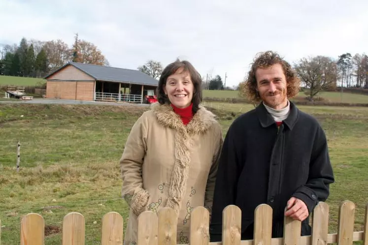 Christophe Puech et Sandrine Merle, responsables de la société qui gère la ferme pédagogique, propriété d’une  communauté de communes.