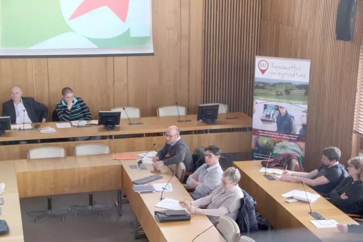 Un comité de pilotage qui s’est tenu sous la présidence de Patrick Escure, secondé par Nicolas Bardy, responsable Installation à la Chambre d’agriculture, en présence des services de l’État. 