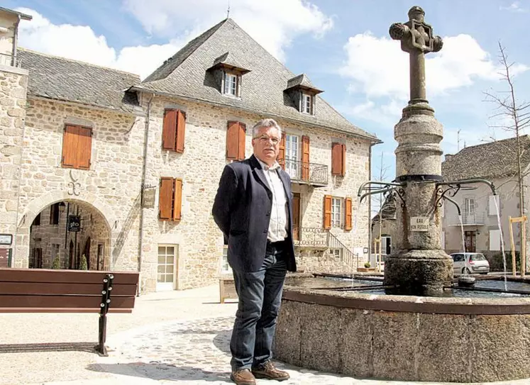 Christian Montin, maire de Marcolès, et prochainement président des Petites cités de caractère du Cantal. 