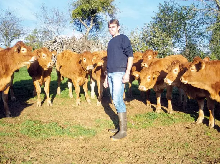 Éleveur de limousines sur Sénezergues, Joël Piganiol est secrétaire général de la FDSEA et élu à la Chambre d’agriculture.