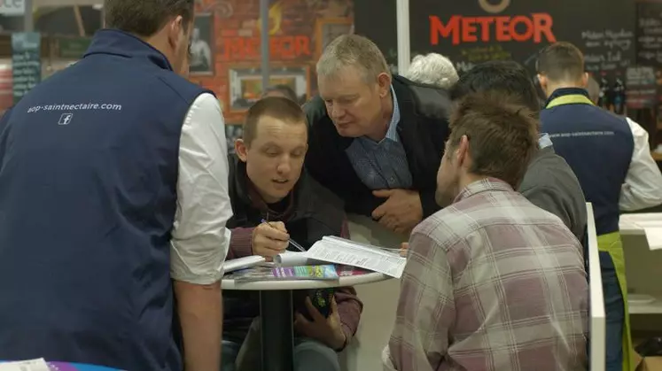 Opération séduction sur le stand de l’ISN au dernier Salon de l’agriculture à Paris pour attirer des candidats à l’installation.