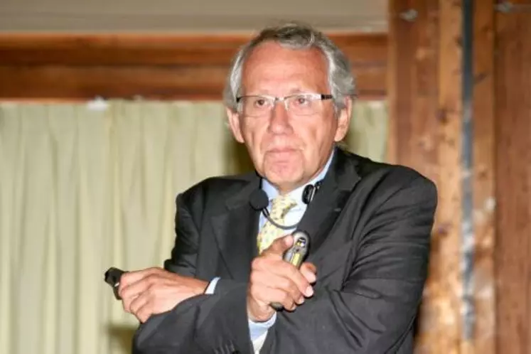 Alain Simon a appelé l’assemblée à changer sa vision “autocentrée” du monde.
