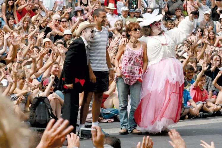 La météo clémente durant les quatre jours du festival a contribué aux records de fréquentation enregistrés.