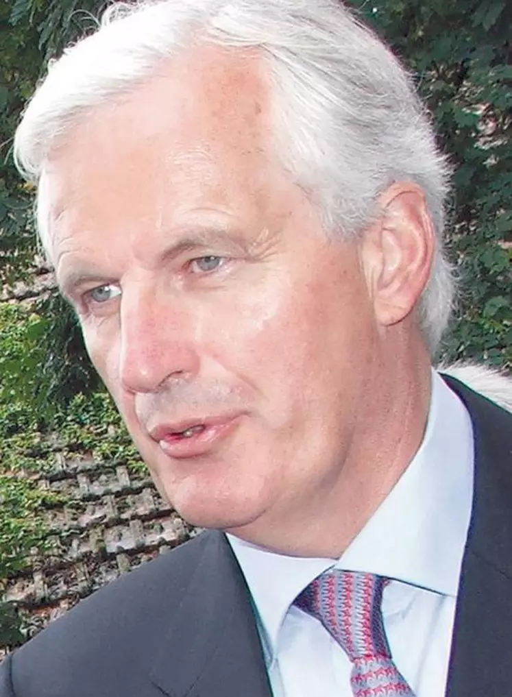 Michel Barnier s'est rendu en Italie pour convaincre son homologue transalpin d'appliquer le protocole et d'épargner de possibles "très graves difficultés à l'élevage français".