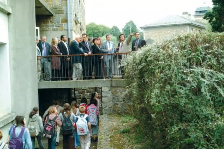 Une rentrée scolaire sous le signe des travaux pour les élus du Département, réunis au collège Blaise-Pascal de Saint-Flour.