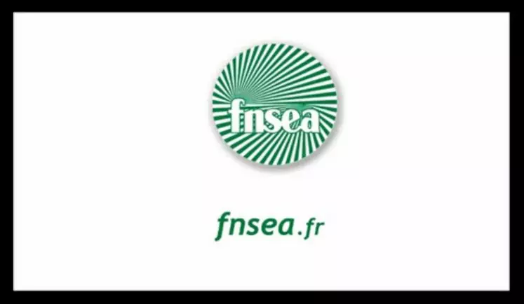 En préalable du salon SPACE 2012 à Rennes, Xavier Beulin - Président de la FNSEA - rappelle les priorités d'actions de la profession agricole : G20, PAC, volatilité des marchés, GMS, solidarité...