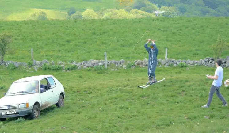 Les acolytes de Rad Cow utilisent le département cantalien comme terrain de jeu(x). Pour des images forcément magnifiques.