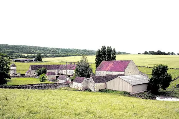 Beaucoup de travail attend désormais l'ensemble des acteurs travaillant directement ou indirectement, en amont ou en aval de la chaîne alimentaire et de la production agricole.