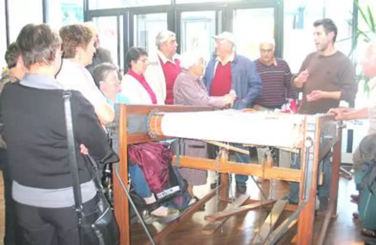 Les anciens ont visité le musée de la tapisserie d'Aubusson.