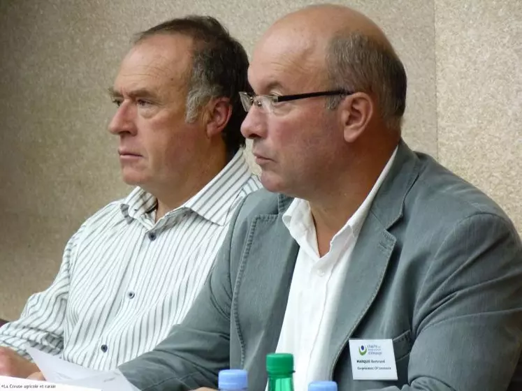Les co-présidents limousins, Didier Bayer pour le lait et Bertrand Marquis pour la viande ont accueilli la réunion annuelle de la Charte en Limousin