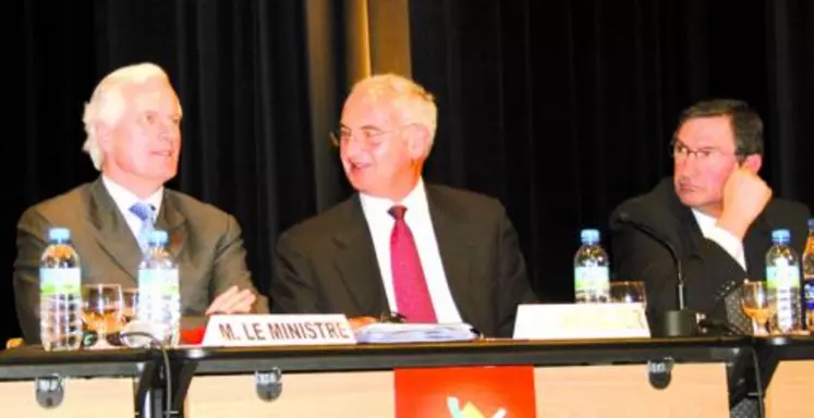 Michel Barnier n’a pas caché sa volonté « d’anticiper le débat politique sur la PAC, 
même si cela ne plaît pas à la Commission ».