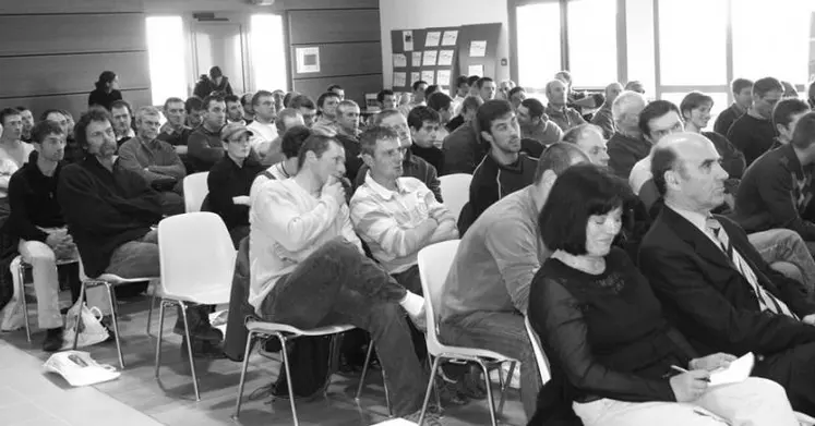 L’assemblée attentive aux nouvelles perspectives apportées par la Sélection Assistée par Marqueurs.