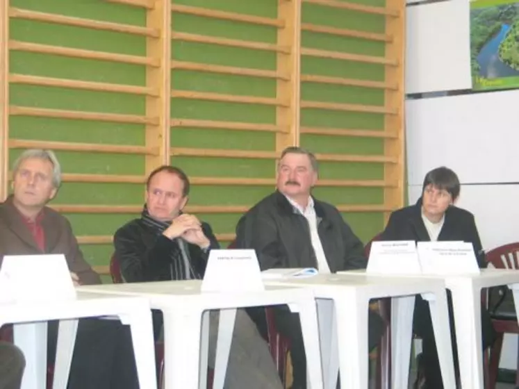 Une table ronde était organisée entre professionnel de la filière pour définir les perspectives et les orientations de ce marché.