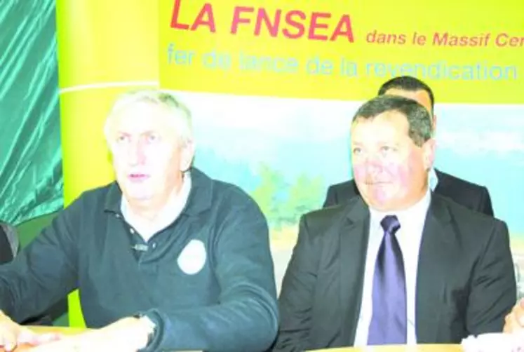 Jean-Michel Lemétayer, président de la FNSEA et Jacques Chazalet, président de la FRSEA Massif central.