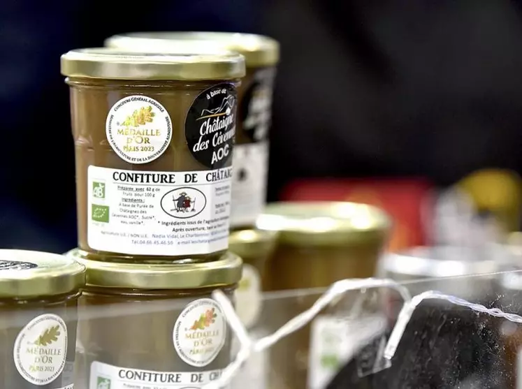 Du 25 février au 5 mars, les produits de toute la France ont aussi été soumis à l'approbation d'un jury, lors du concours général agricole. Châtaignes, fromages et bières lozériennes ont été récompensées de médailles à cette occasion.