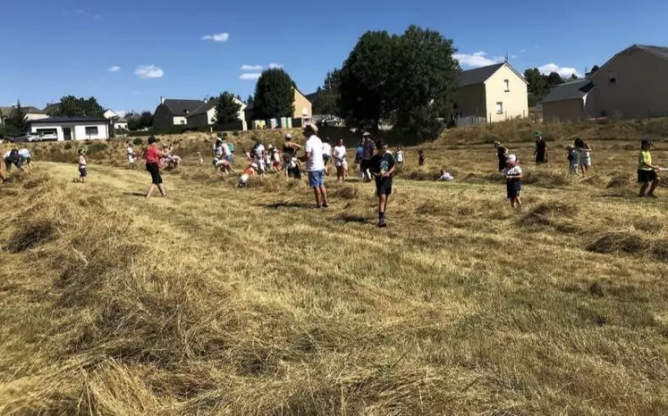 Dimanche 31 juillet, la Garde a résonné des sons de la fête des pâturages. Une fête agricole traditionnelle marquant l'été, et qui renoue avec ses racines après deux ans d'absence.