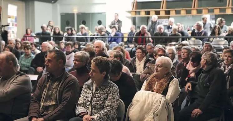 Au Malzieu la pièce a fait salle comble, mercredi 15 novembre.