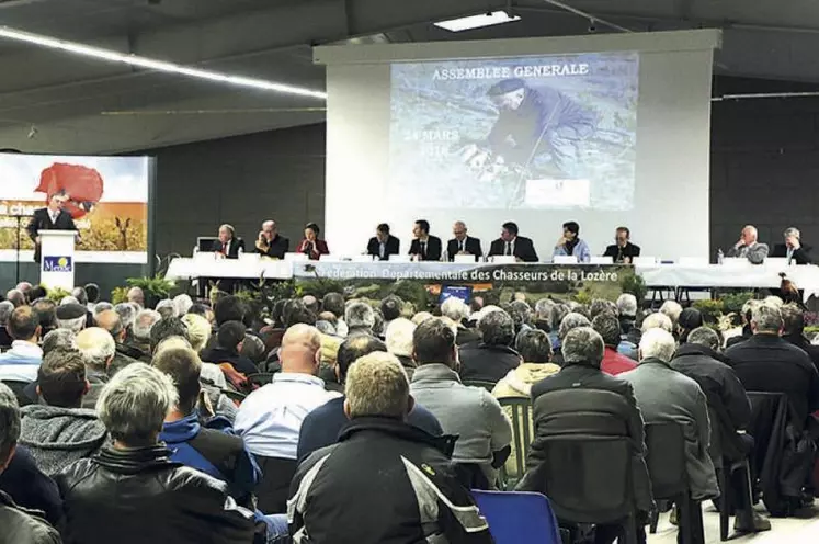 La salle était remplie, samedi 24 mars pour l’assemblée générale annuelle de la fédération des chasseurs de Lozère.