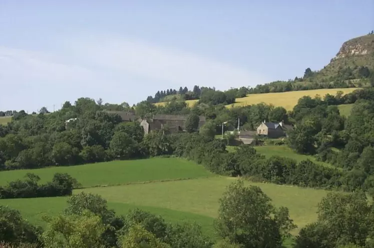 De Saint-Étienne-du-Valdonnez à La Tieule plus de 1 020 ha sont concernés par le Paec de la Vallée du Lot.