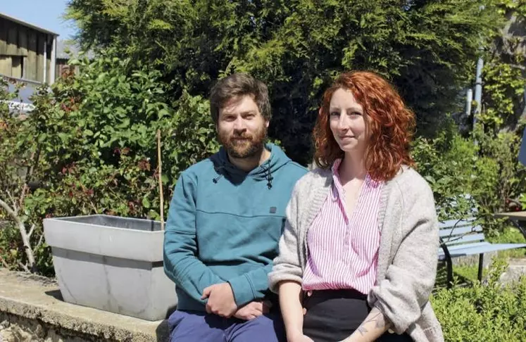 Émilie Mouliade et Aurélien Baumgartner ont eu envie de construire là où ils se sentent finalement le mieux, à savoir dans le Cantal.