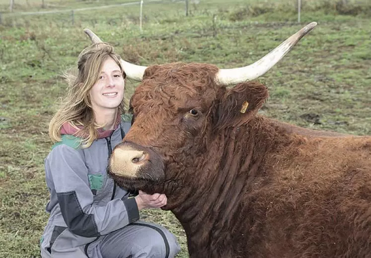 Dix jours après le Sommet de l’élevage, Chloé et ont retrouvé les paisibles prairies de Haute-Loire.