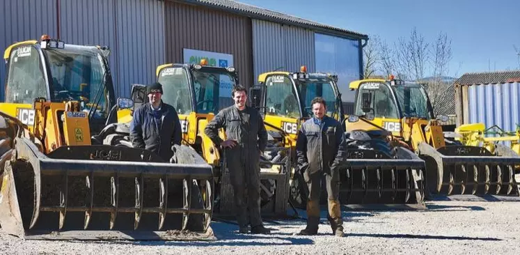 La Cuma de Bellas à Sévérac-le-Château dispose de quatre chargeurs télescopiques utilisés par une vingtaine d'adhérents.