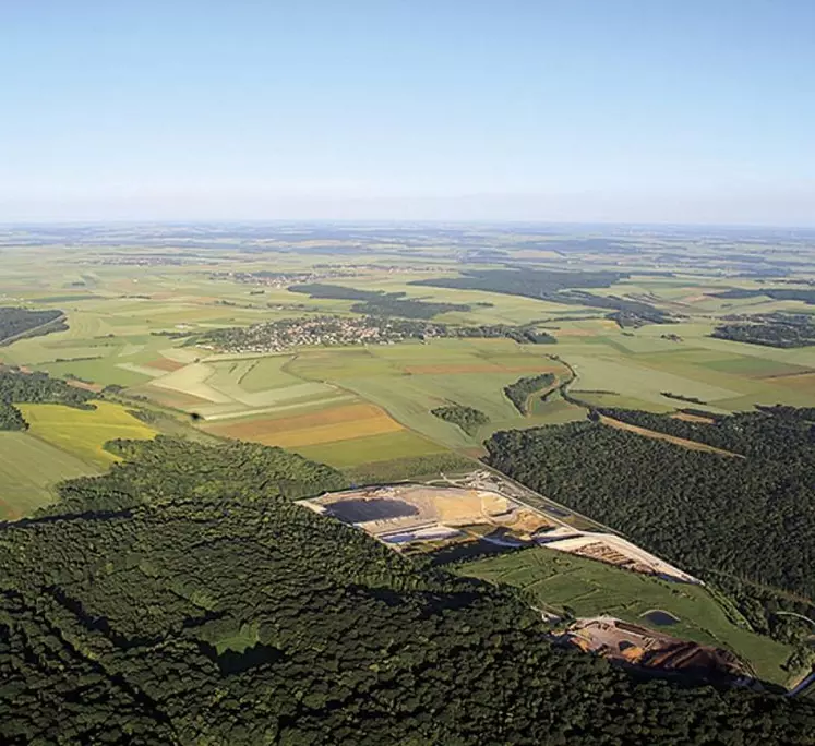 Réduction des phytos, progression de l'agriculture bio, etc. : le JRC (centre de recherche de la Commission) a publié une étude sur l'impact de quatre mesures phares des stratégies De la ferme à la table et Biodiversité.