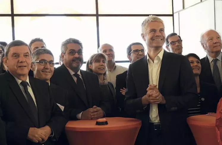 Laurent Wauquiez et Olivier Bianchi ont inauguré les nouveaux locaux du Bivouac installés depuis août dernier à l’hôtel de Région à Clermont-Ferrand.