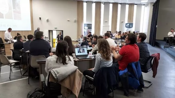 L'assemblée générale des jeunes agriculteurs Occitanie s'est déroulée jeudi 5 mai sur le site d'Arterris à Castelnaudary.