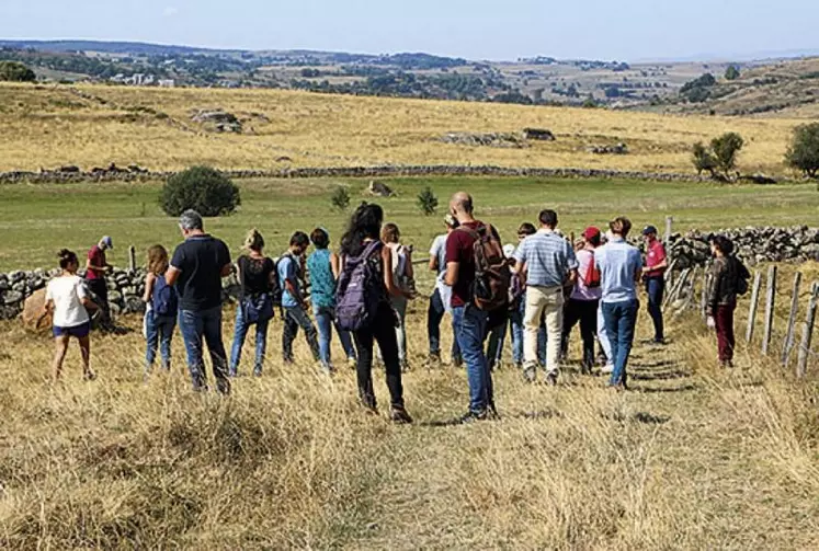 Ce jeudi 17 septembre, l'Apca et le Copage ont organisé une journée conjointe de formation autour du thème « Concilier agriculture et zones humides », pour techniciens et agriculteurs intéressés.