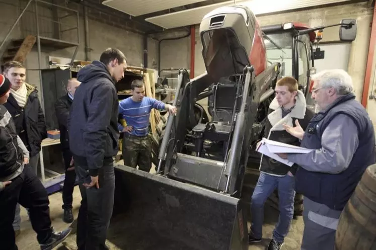 Mercredi 8 juin, à la halle Saint-Jean à Mende, est organisé une journée de l'apprentissage par le Coda (comité opérationnel pour le développement de l'alternance).