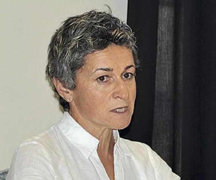 Françoise Baubet, de la DRAAF Auvergne-Rhône-Alpes a fait le bilan des expérimentations du phosphure de zinc.