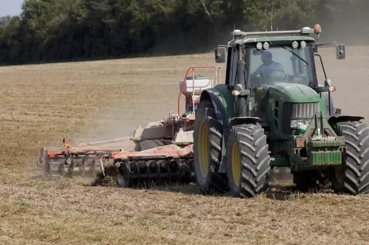 Pour les ONG comme pour la profession agricole, les textes détaillant le nouveau programme national dédié aux nitrates, en consultation jusqu'à fin août, apportent plus de complexité que d'efficacité.