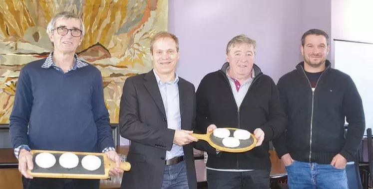 Jean-François Dombre, président de l’association Pérail, Sébastien Leclerq, Pierre Gaillac et Matthieu Castanier, membres de l’association.