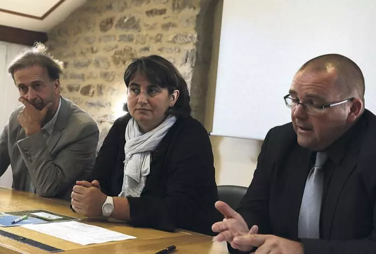 De gauche à droite, Jean-Bernard André, vice-président de l’EPL ; Sohie Pantel, présidente et Olivier Lorette, directeur.