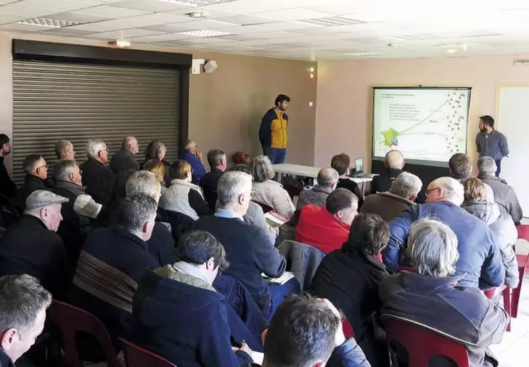 Ce 10 février, le centre national de la propriété forestière organisait un temps de rencontre avec les propriétaires de l'Aubrac pour les sensibiliser aux enjeux climatiques. L'occasion de leur fournir des connaissances et quelques outils pour mieux faire face aux bouleversements déjà en cours.