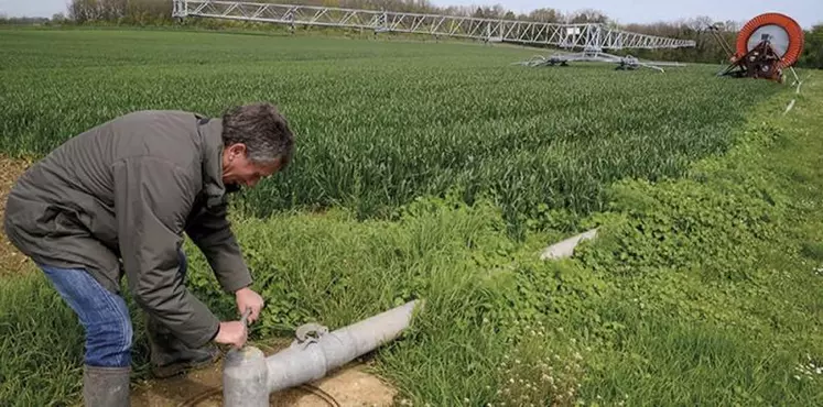 Les pluies du mois de mars ont permis de bien valoriser les apports d'azote et permettent de tenir les sondes tensiomètriques à des niveaux assez bas ce qui octroie un délai avant le démarrage éventuel de l'irrigation.