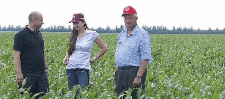 En 2013 Limagrain avait organisé un déplacement en Ukraine afin de rencontrer les producteurs locaux de maïs et de tournesol.