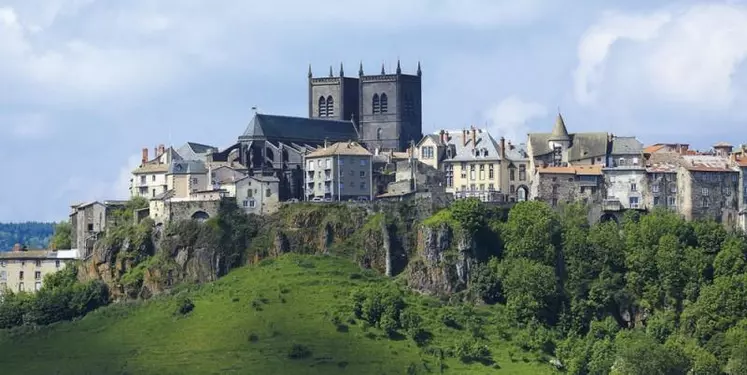 Saint-Flour communauté fait partie des territoires retenus.