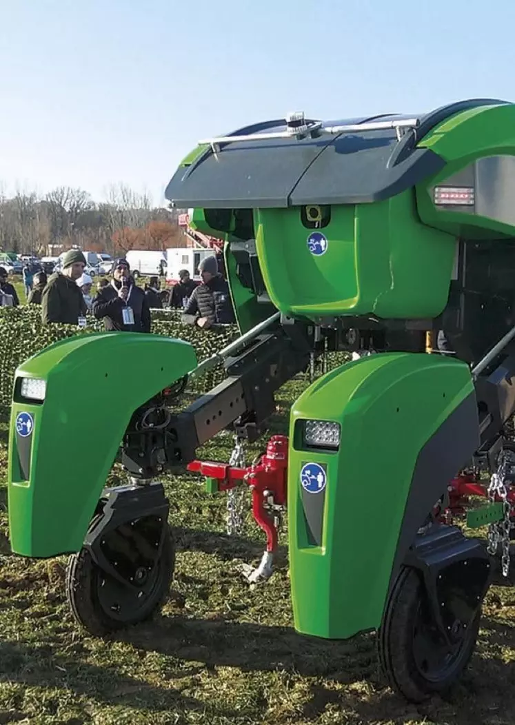 Le Trektor de chez Sitia, premier tracteur autonome.