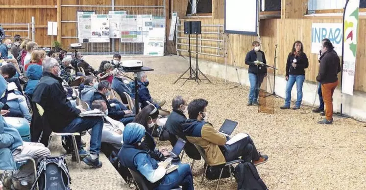 « l’Herbe de nos montagnes » a réuni près de 400 personnes, dont plus de 200 scolaires sur la journée.