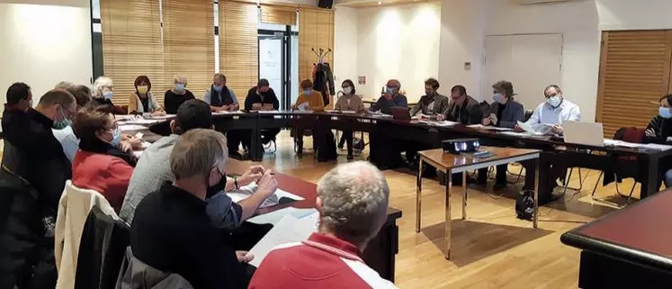 Le conseil d’administration de l’association Terres de vie en Lozère a eu lieu le 22 novembre, sous la présidence de Laurent Suau.
