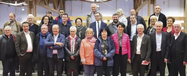 Inaugurée vendredi par de nombreux élus, la 4e édition de la Foire de Lozère se tenait sous la halle d’Aumont-Aubrac, les 10, 11 et 12 mai.