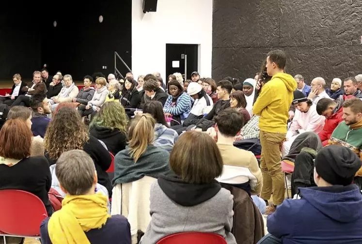 Lors de cette série de cinq rencontres organisées par La coopération agricole (LCA), les jeunes peuvent faire part de leurs préoccupations concernant le bien-manger et l’agriculture d’aujourd’hui et de demain.