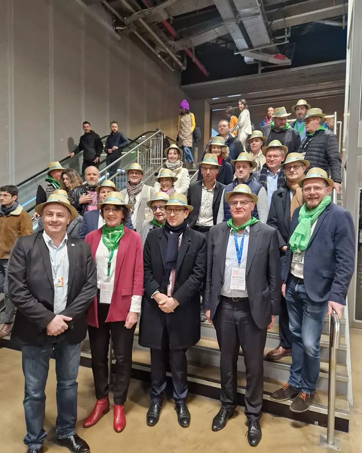 Aux couleurs de la Hte-Loire, les élus et partenaires de l'agriculture  se sont réunis à l'occasion de la journée Haute-Loire sur la SIA.