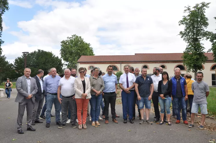 Les membres du bureau de la FRSEA Auvergne-Rhône Alpes.