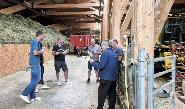 La préparation de la journée machinisme par les FD Cuma